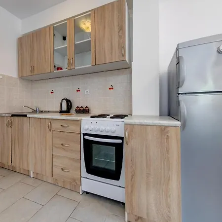 Happy Home Apartments Cattaro Esterno foto